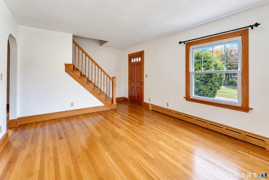 Photo of 282 Boston Post Road