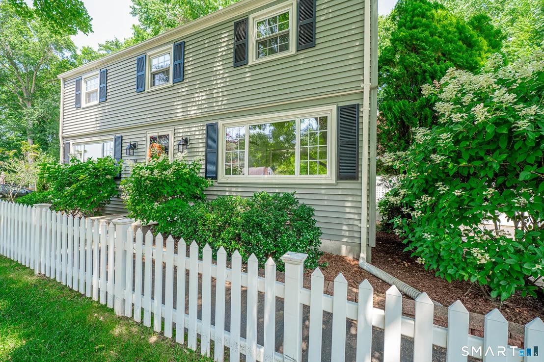 Photo of 38 Edgewood Drive