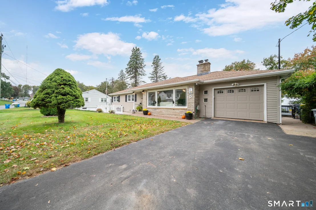 Photo of 20 Mountain View Drive