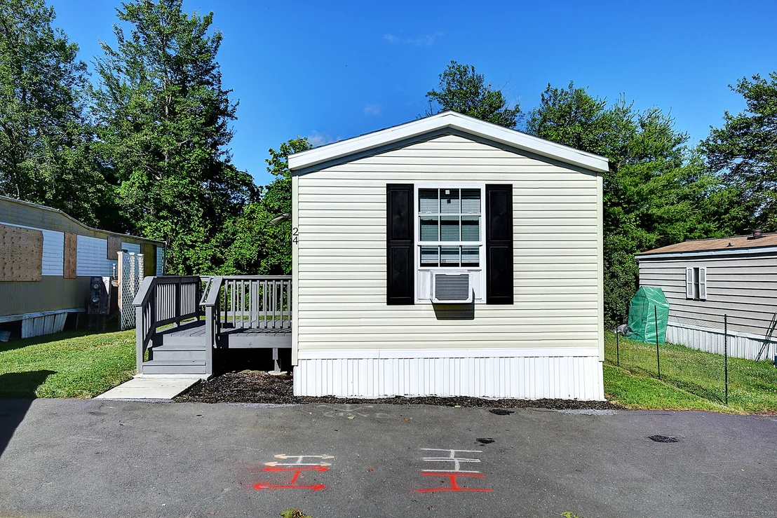 Photo of 24 Thunderbird Drive