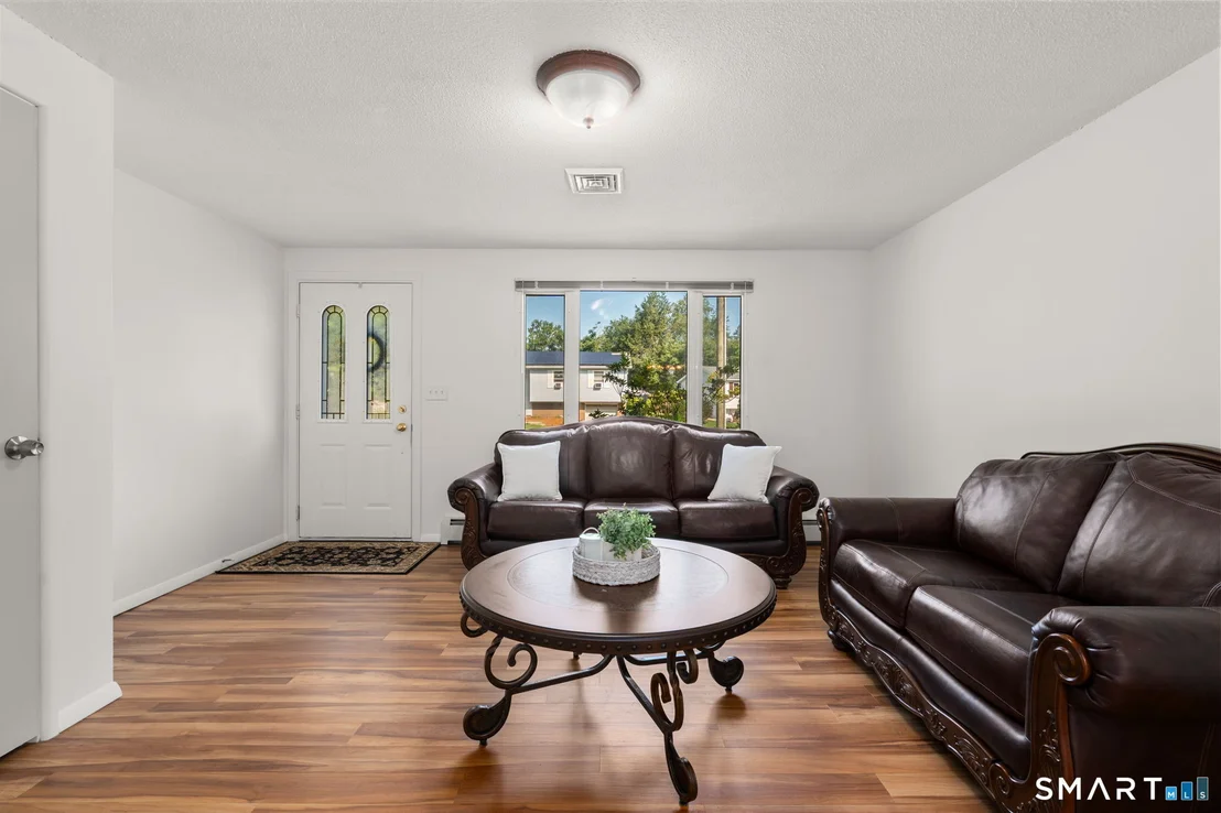 Photo of 143 Southridge Drive