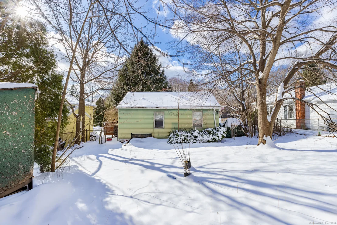 Photo of 486 Barlow Street
