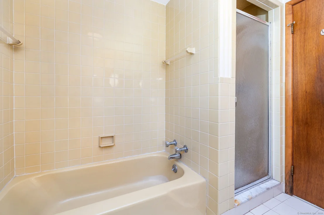 Photo of 106 Juniper Lane