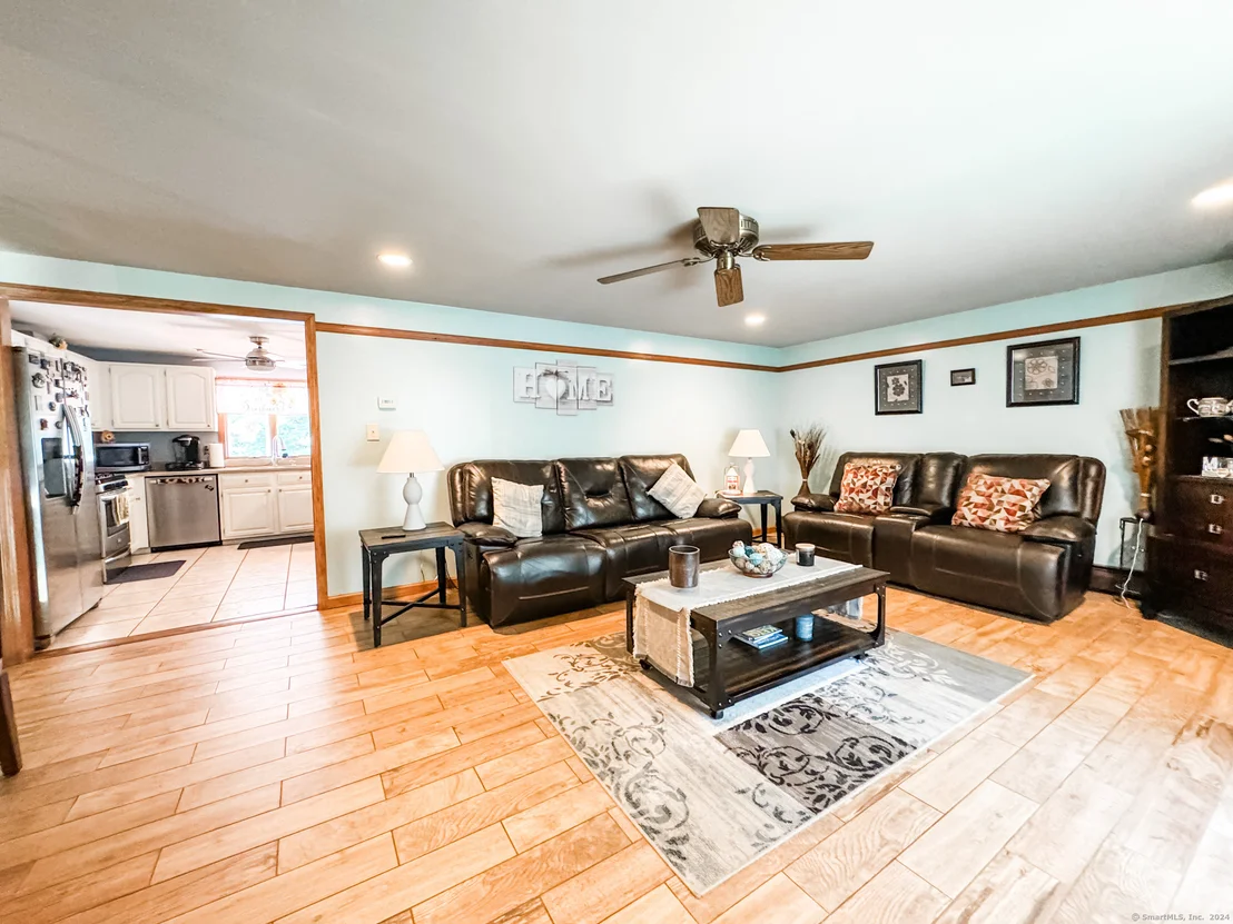 Photo of 33 Fairway Drive