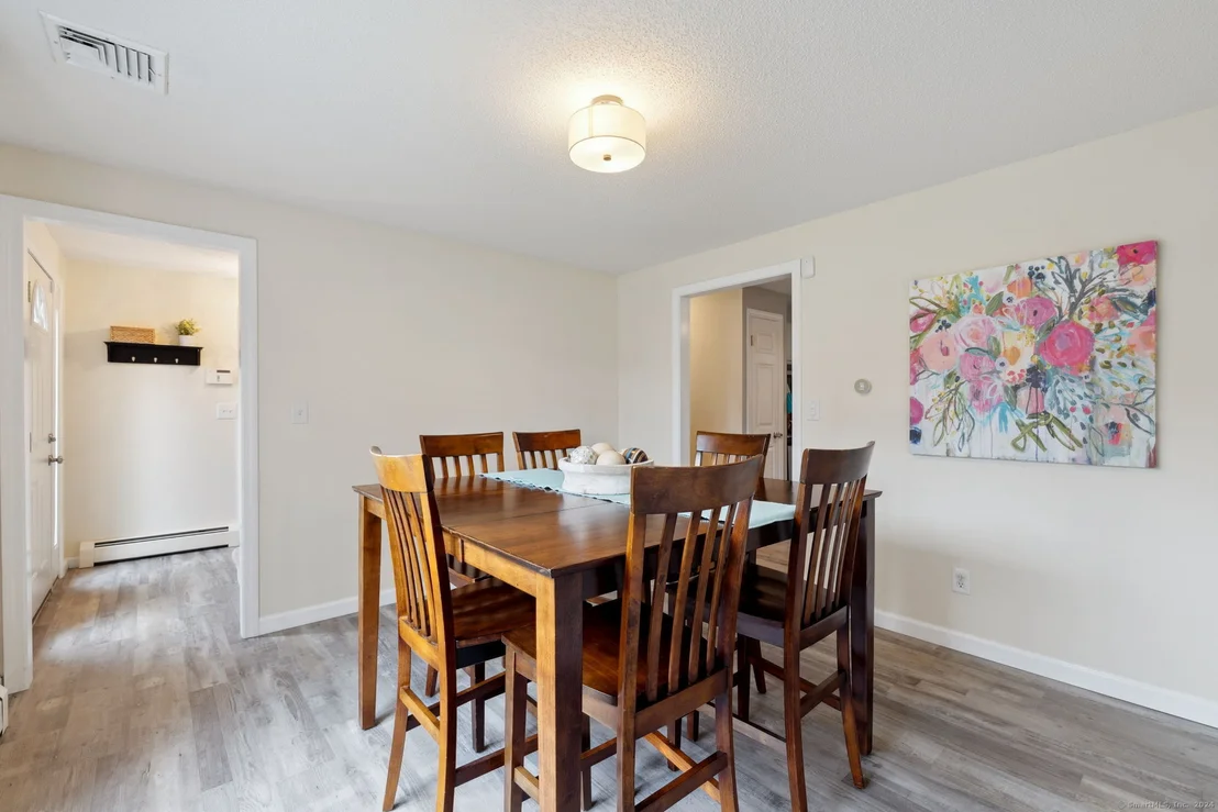 Photo of 74 Ledgecrest Terrace