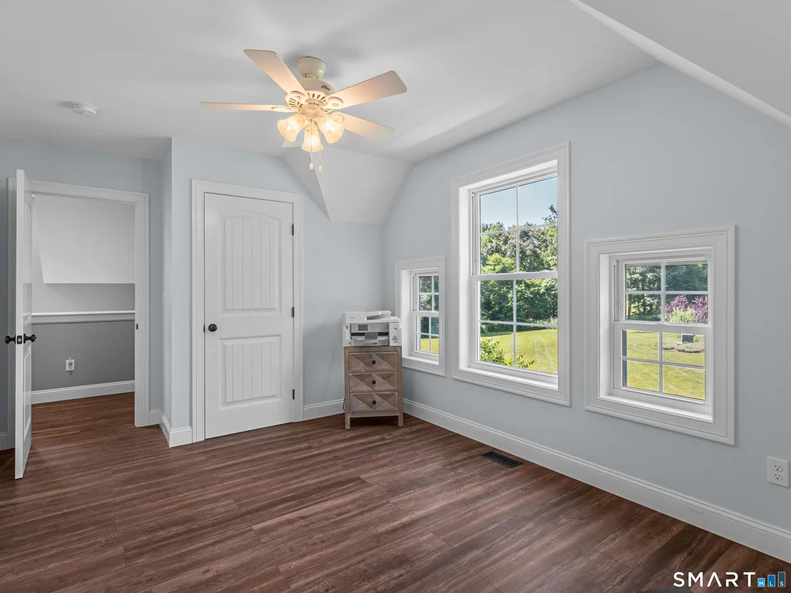 Photo of 217 Hinman Road