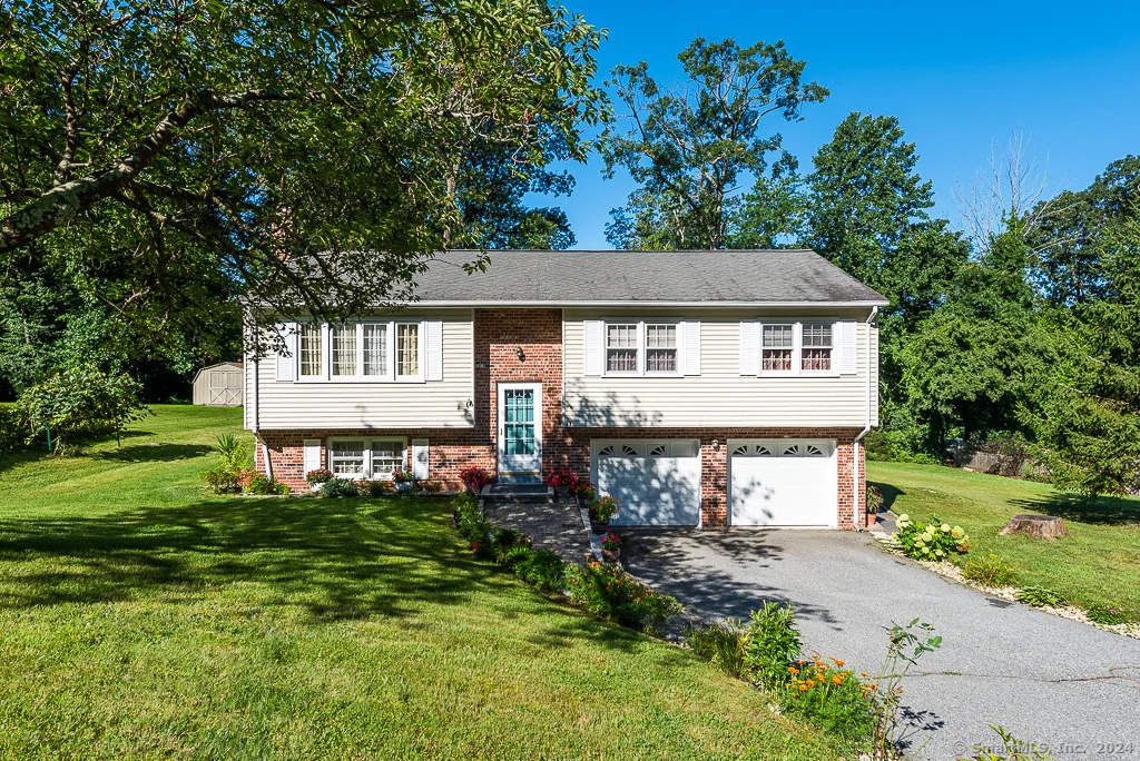 Photo of 11 Wayne Drive