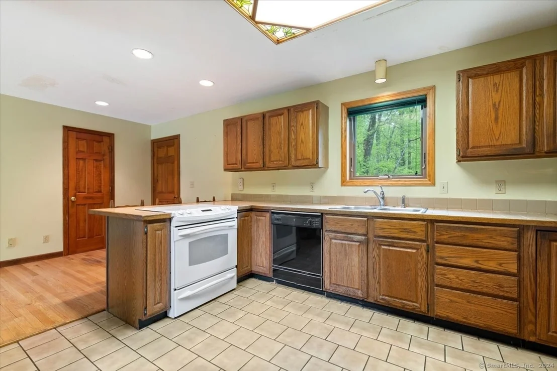 Photo of 181 Taylor Road