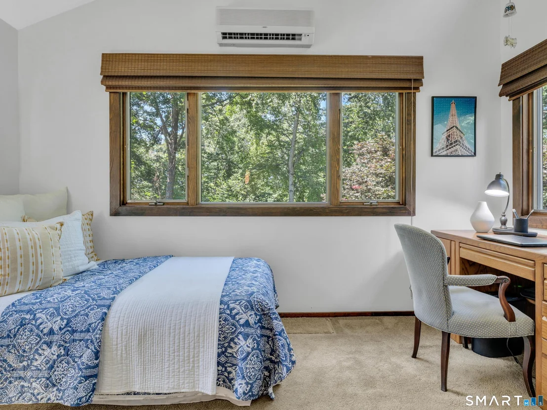 Photo of 70 Hoadley Creek Circle