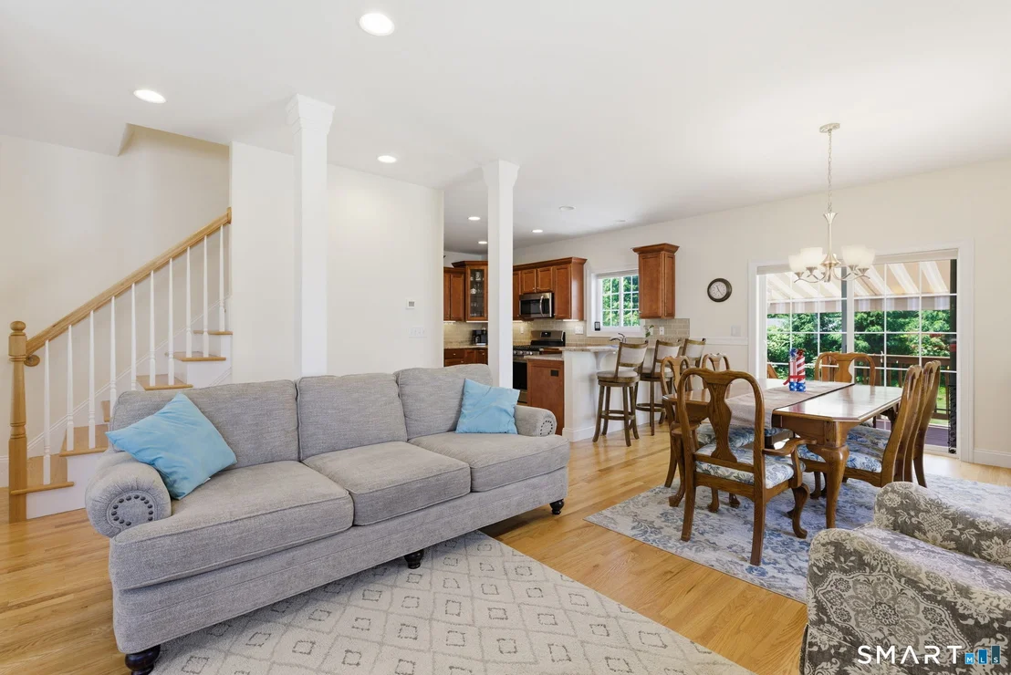 Photo of 12 River Road