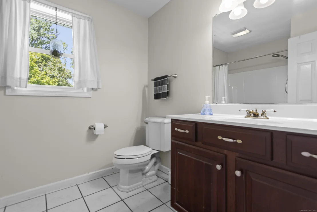 Photo of 21 Chatham Fields Road