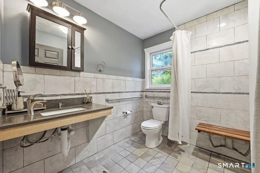 Photo of 116 Bascom Road
