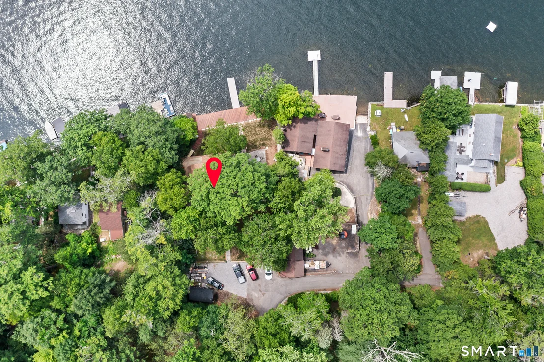 Photo of 752 Lake Drive