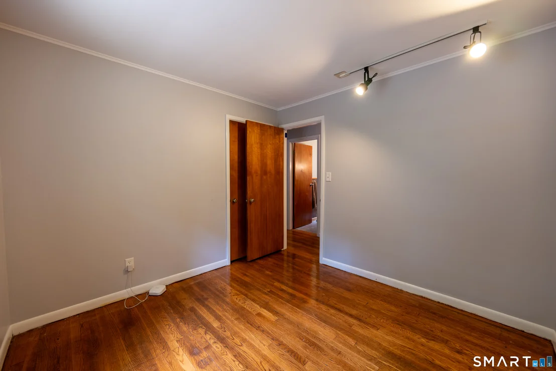 Photo of 1149 Warner Hill Road