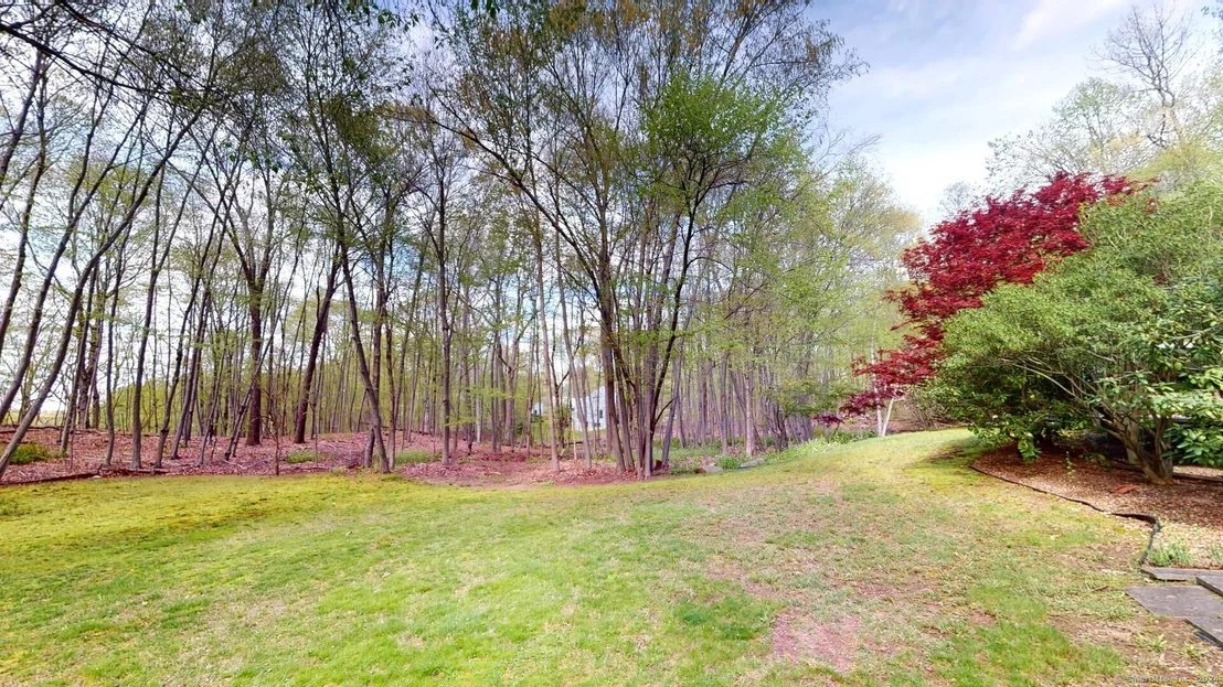 Photo of 97 Wyneding Hill Road
