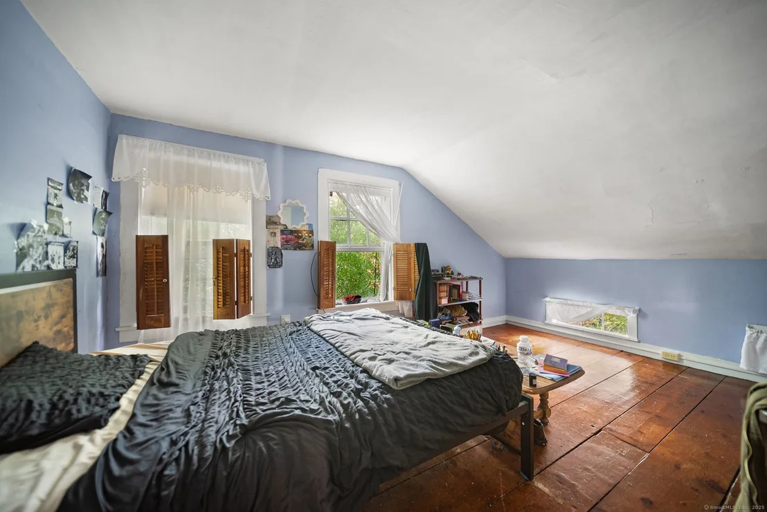 Photo of 47 8th Street