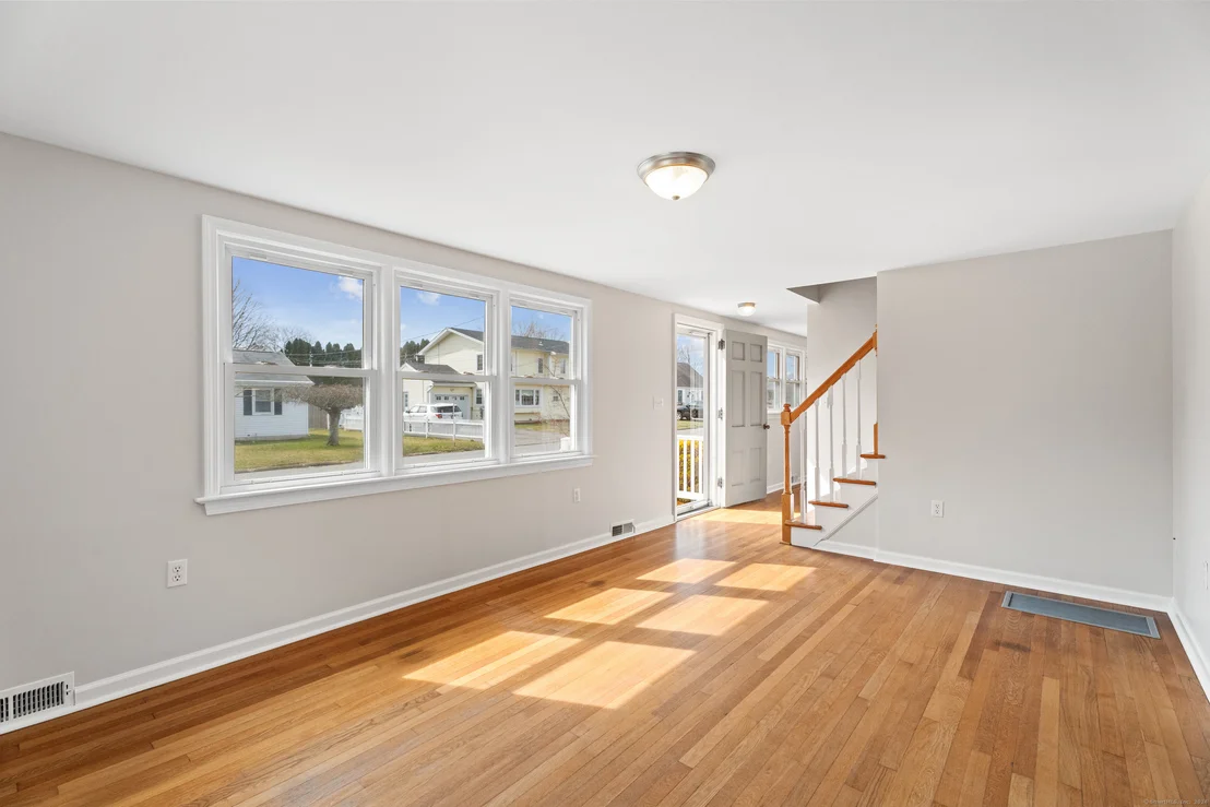 Photo of 14 9th Avenue