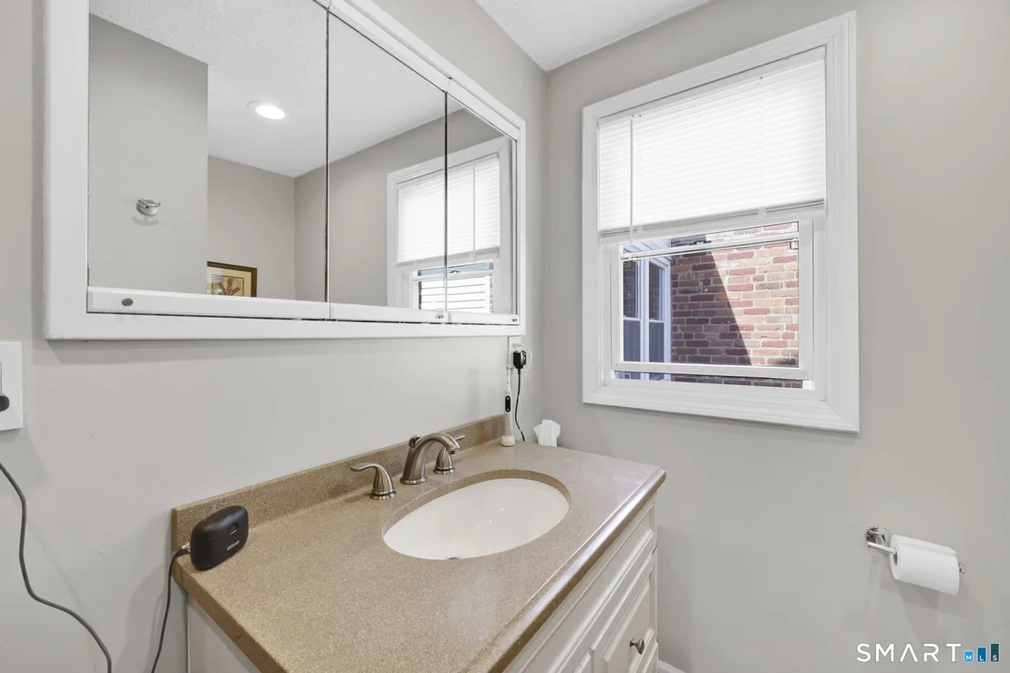 Photo of 104 Exeter Street
