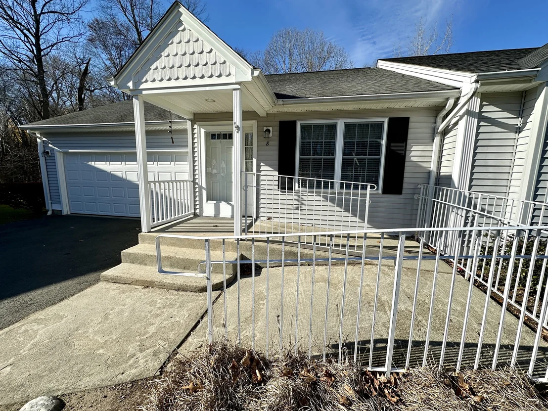 Photo of Unit 8 at 8 Glenbrook Drive