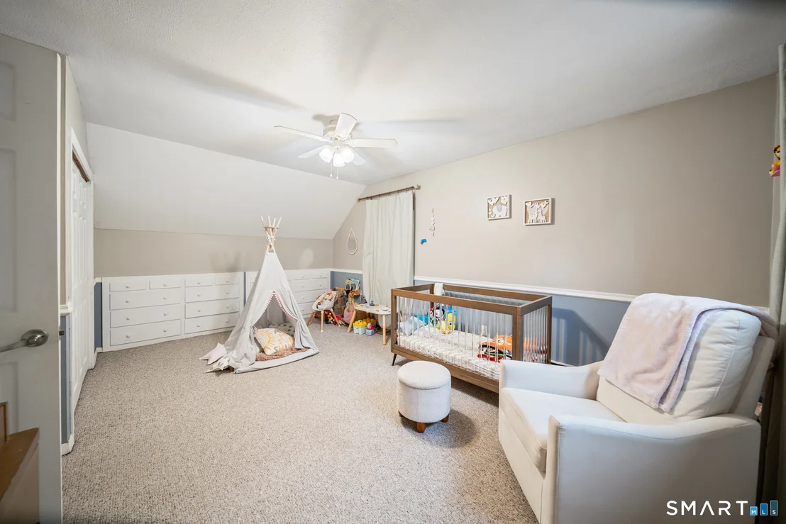 Photo of 115 Mountain View Avenue
