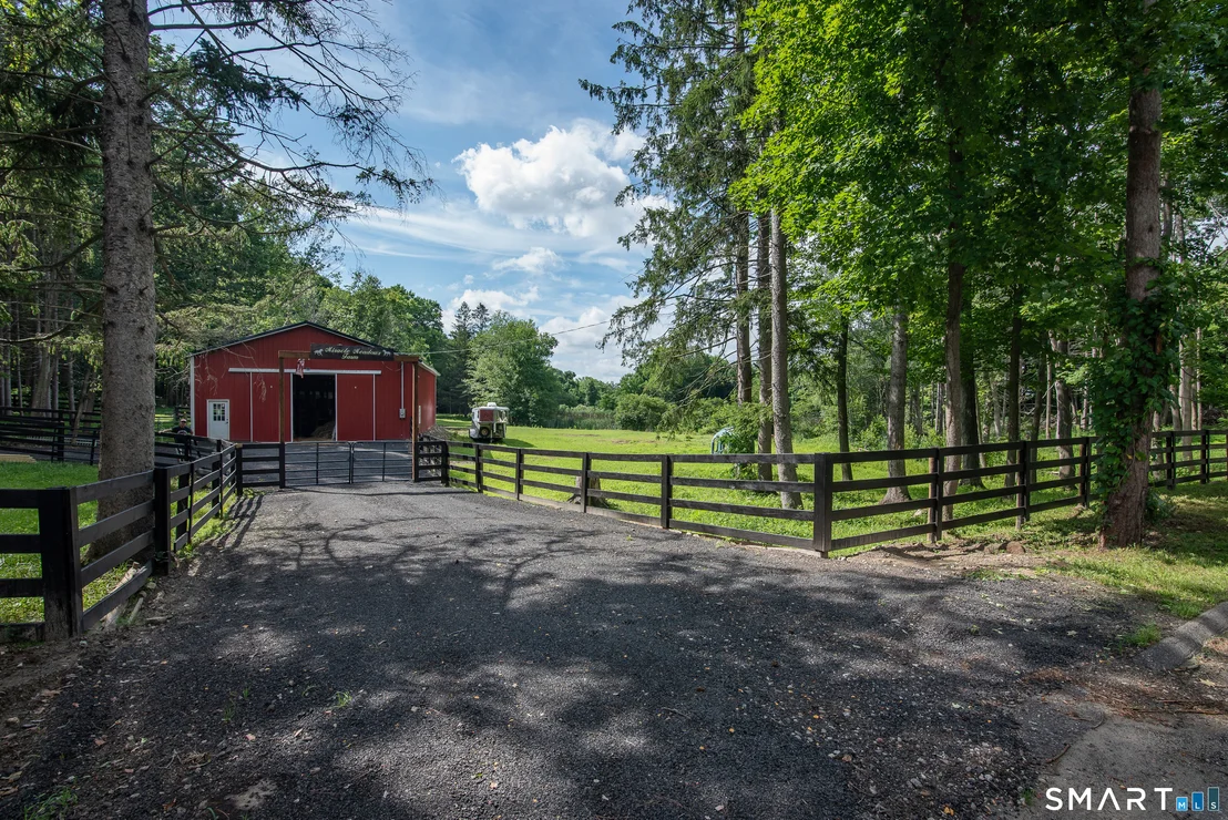 Photo of 40 Seckar Road