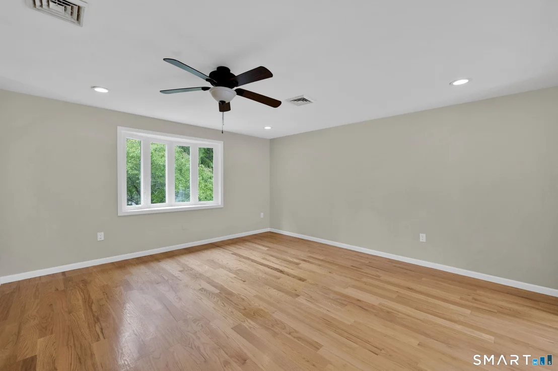 Photo of 39 Collins Road