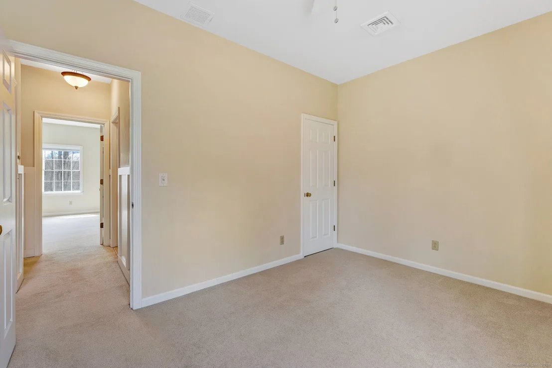 Photo of 117 Indian Field Road