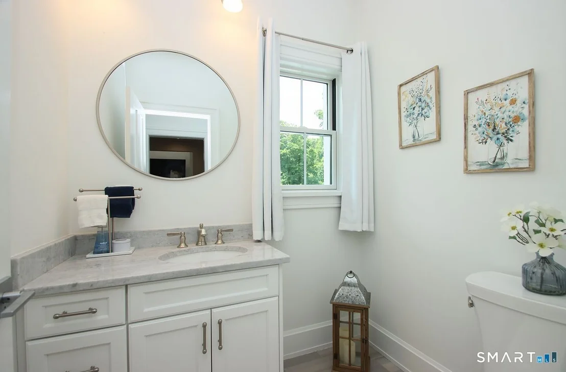 Photo of 773 Avon Road
