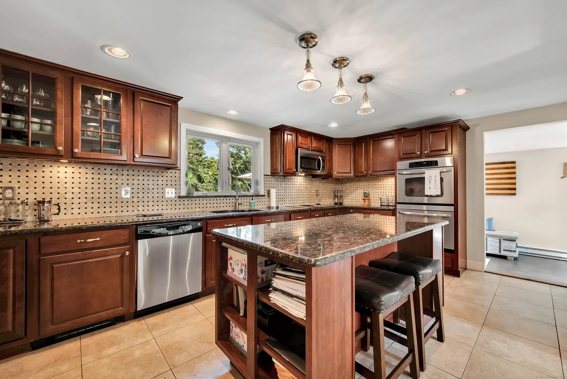 Photo of 25 Maple Ridge Drive