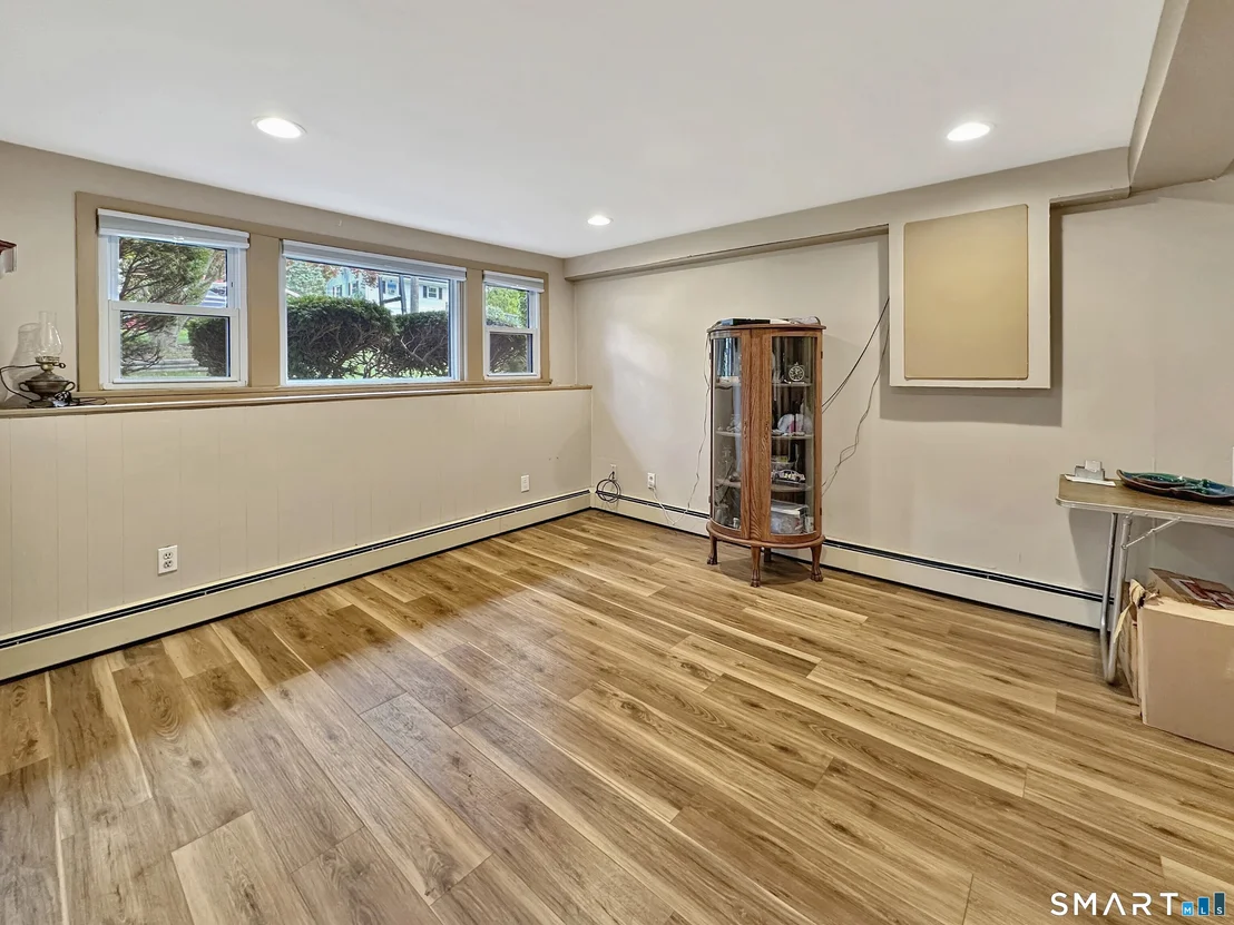 Photo of 40 Laurel Drive