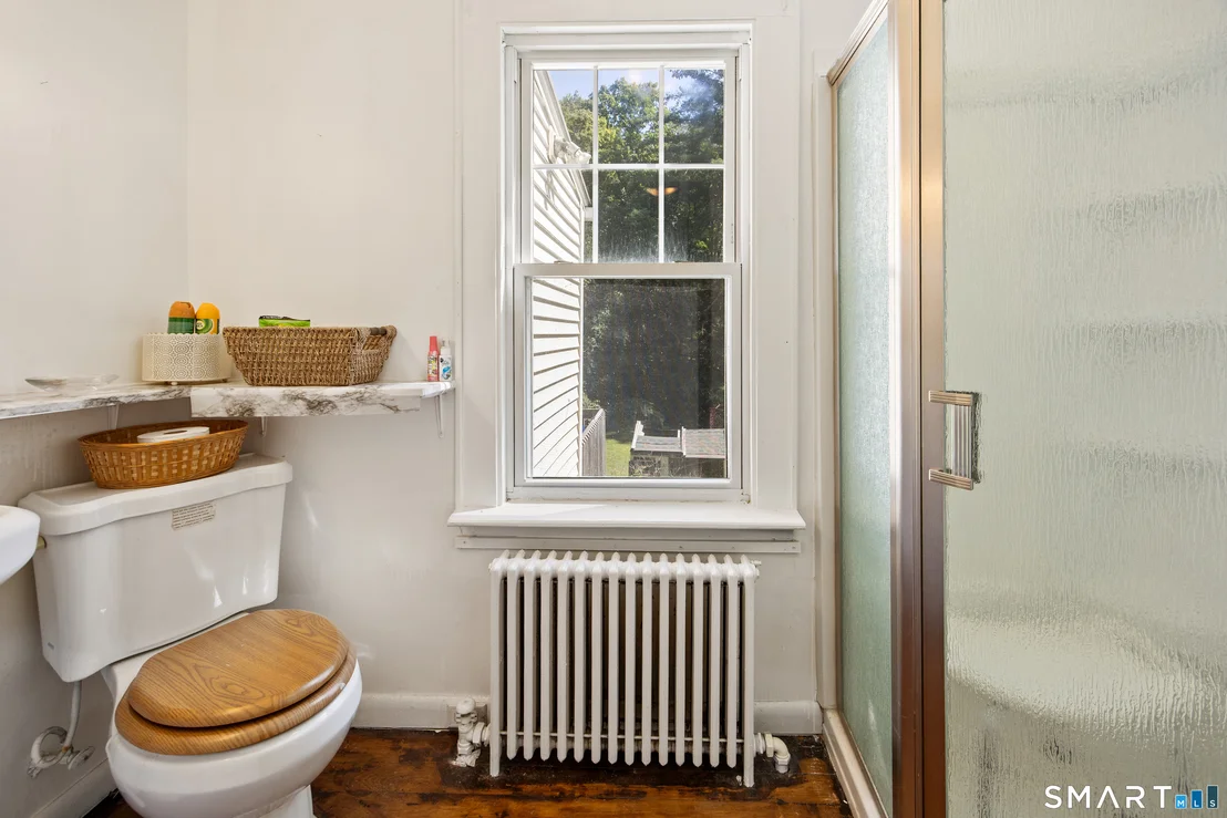 Photo of 573 Litchfield Road