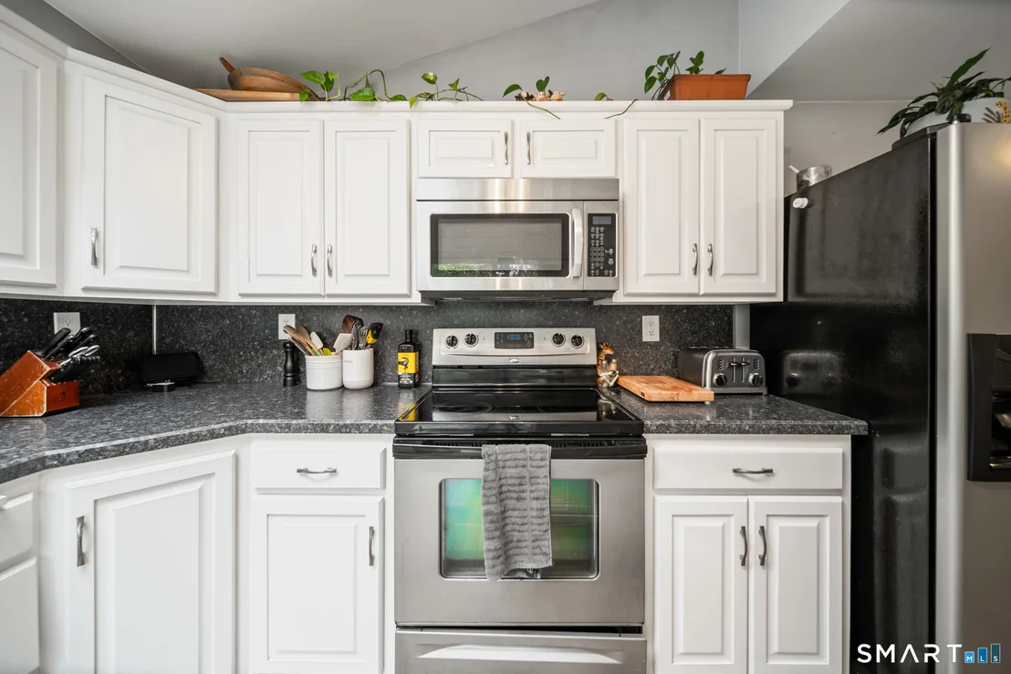 Photo of 115 Mountain View Avenue