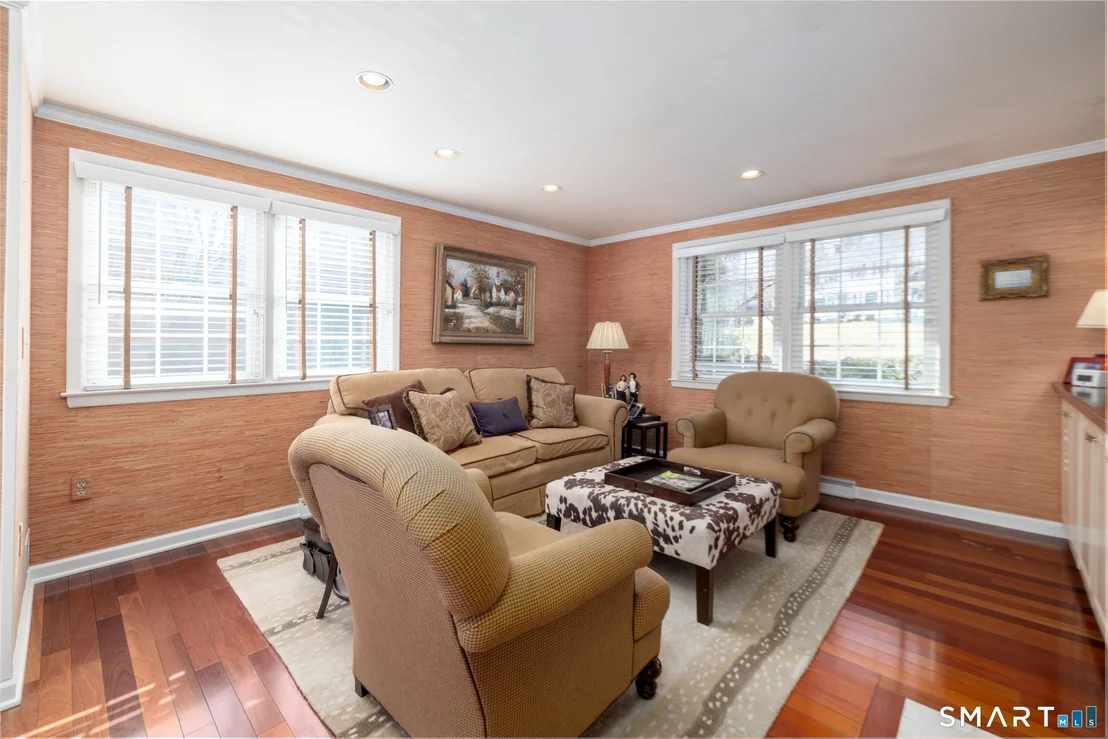 Photo of 223 Carriage Drive