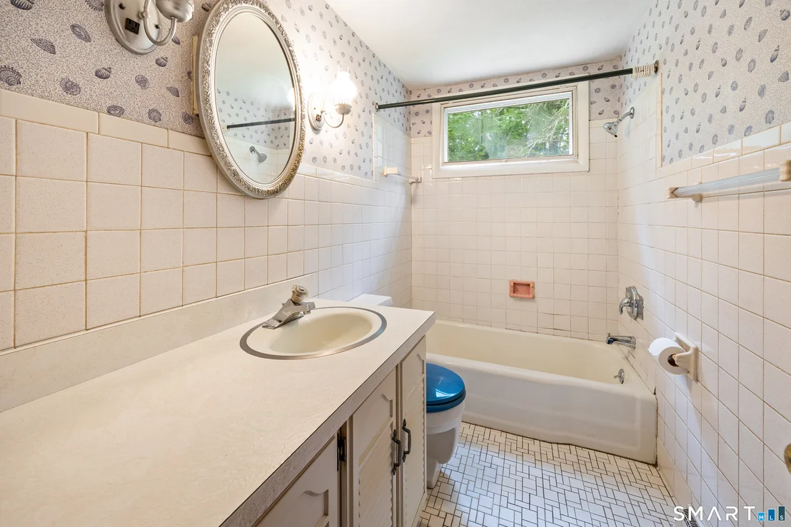 Photo of 65 Munson Road