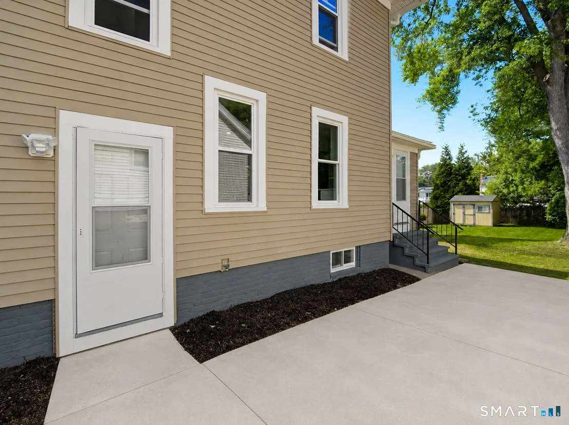 Photo of 61 Fairview Avenue