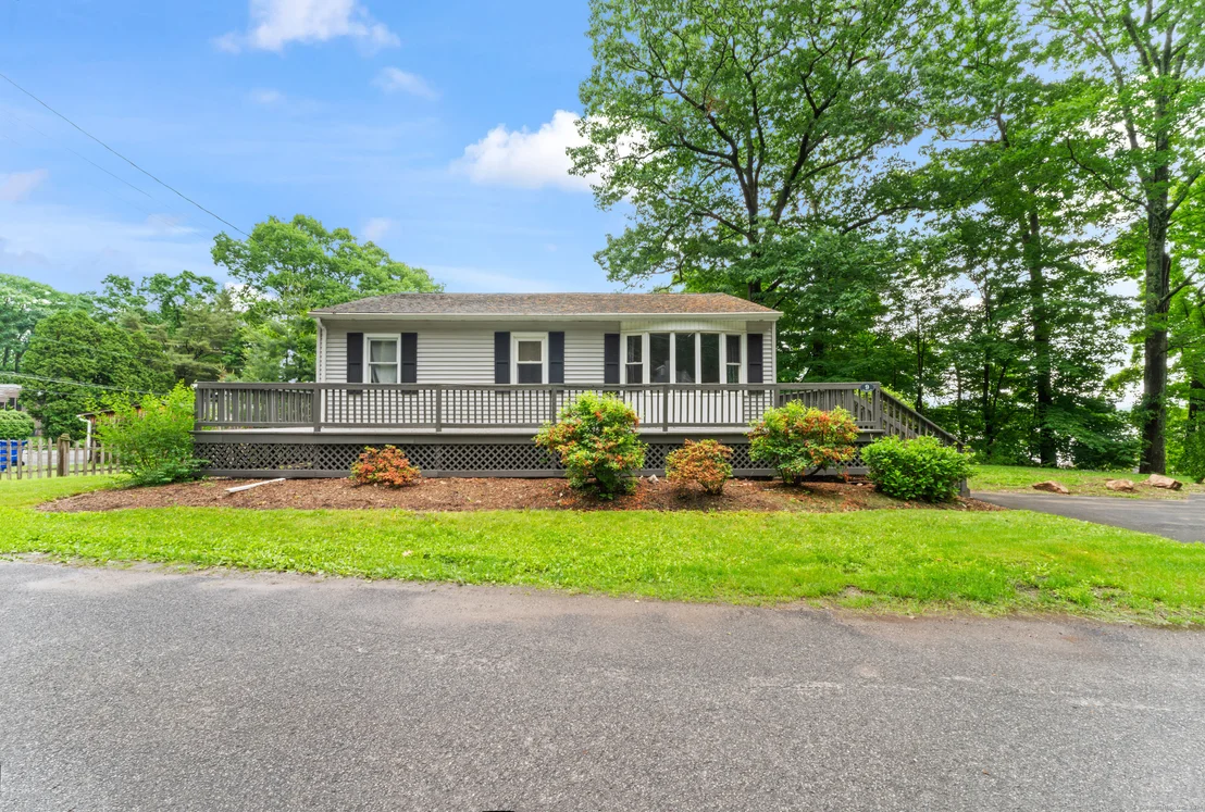 Photo of 9 Cayuga Road