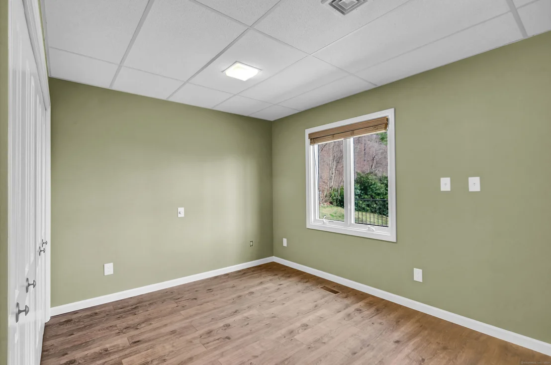 Photo of 110 Ichabod Lane