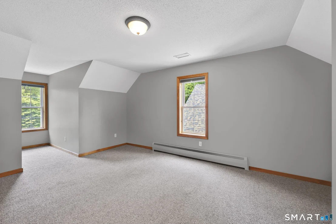 Photo of 32 Laurel Drive