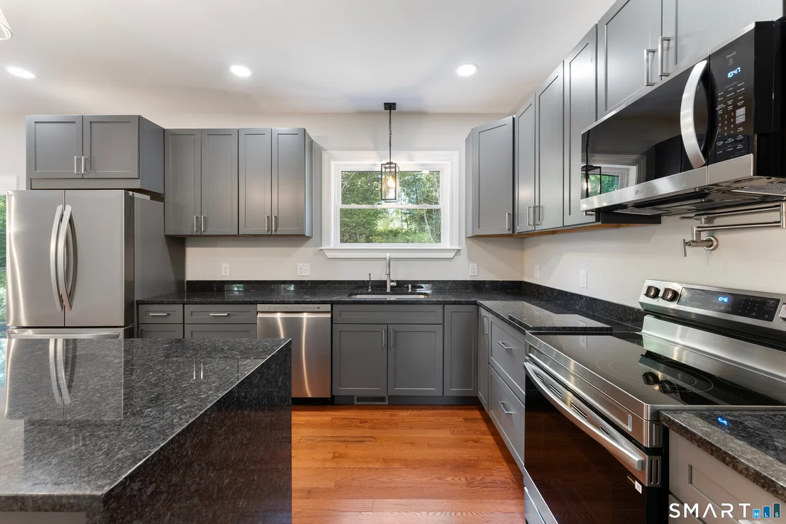Photo of 769 Brook Road