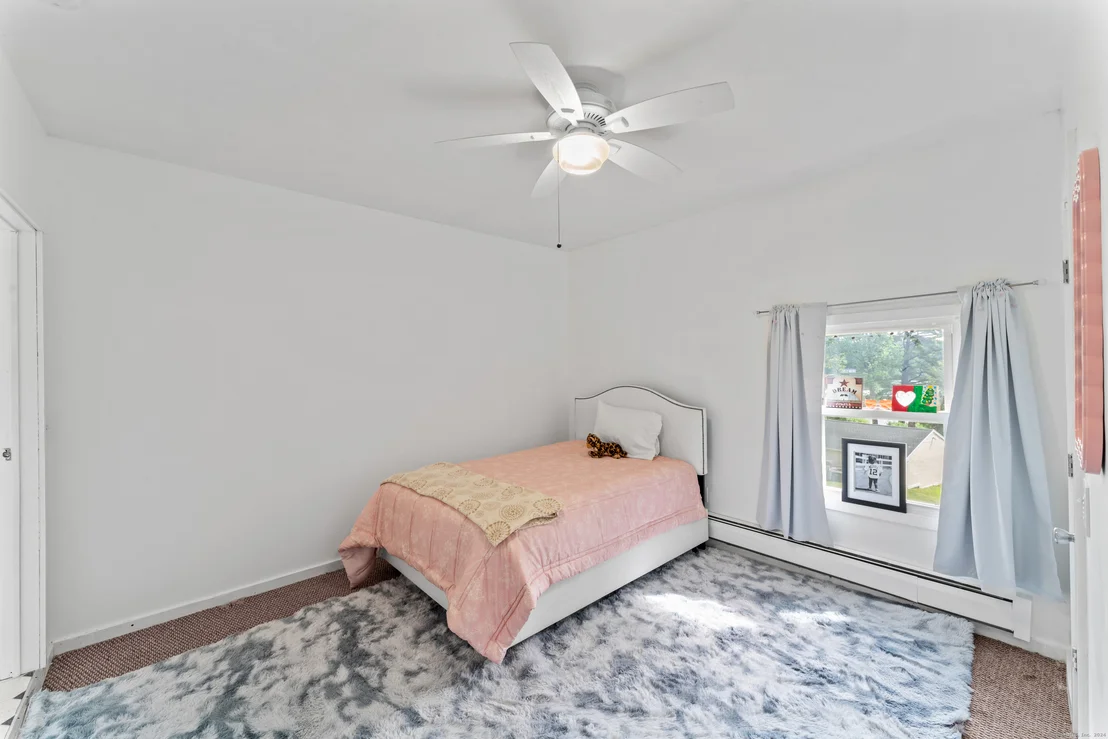 Photo of 9 Cayuga Road