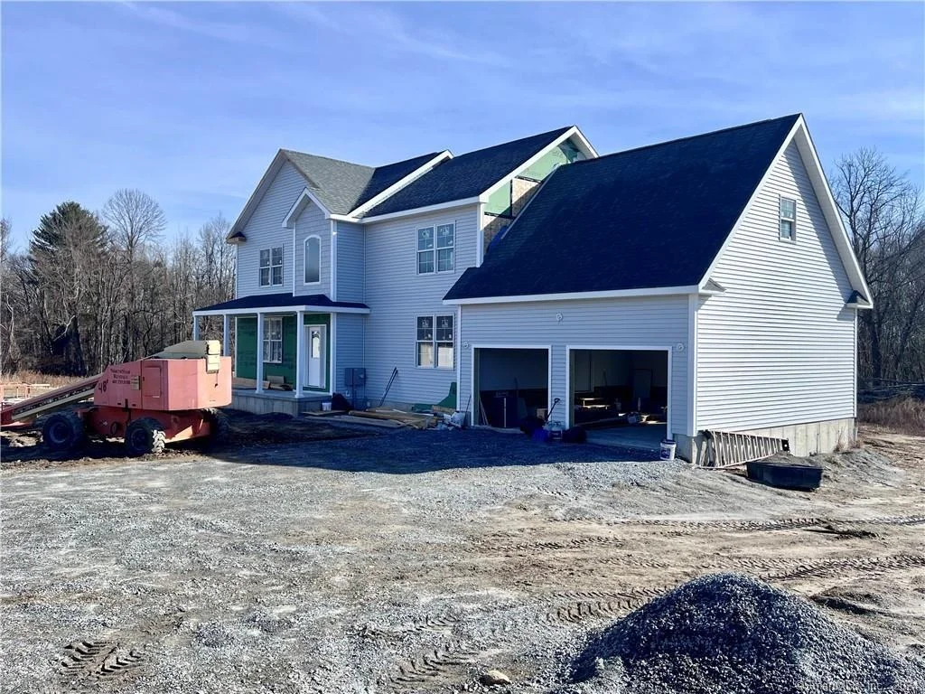 Photo of 15 Emerald Lane