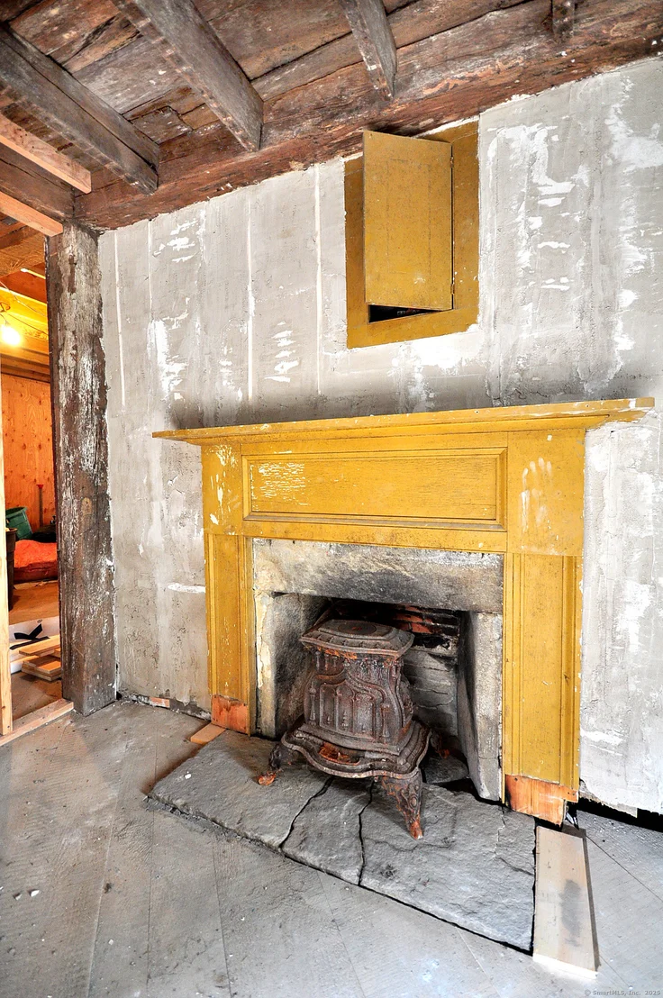 Photo of 30 Chestnut Hill Road