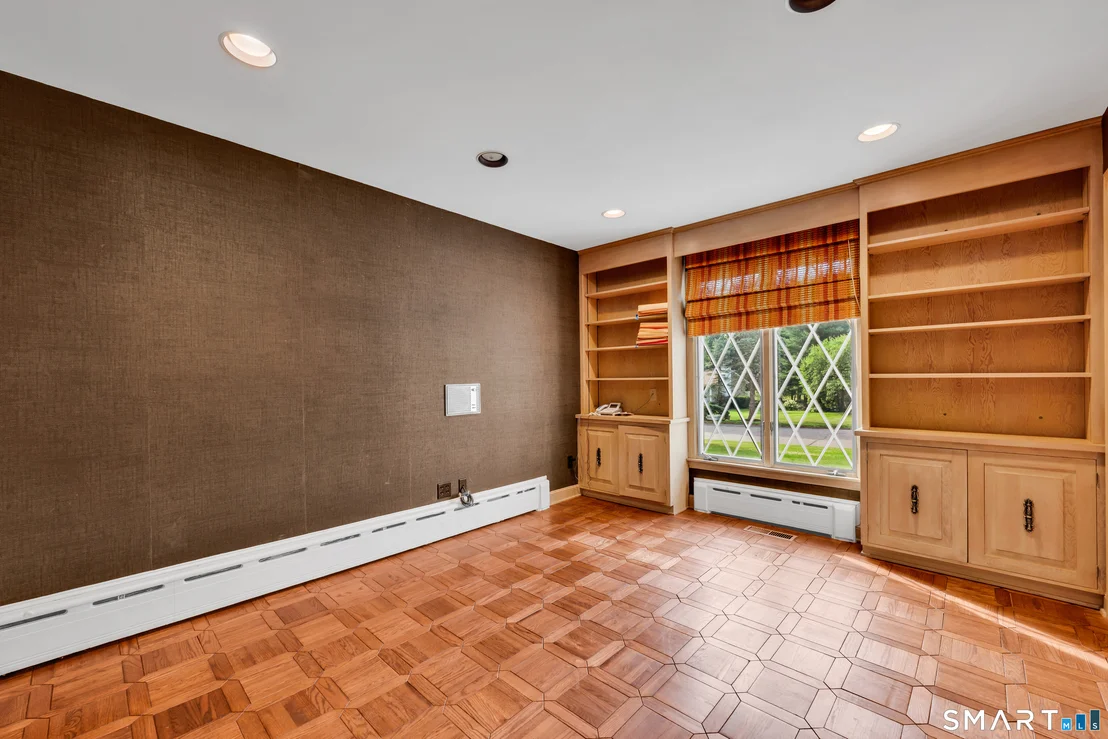 Photo of 232 Maybrook Road