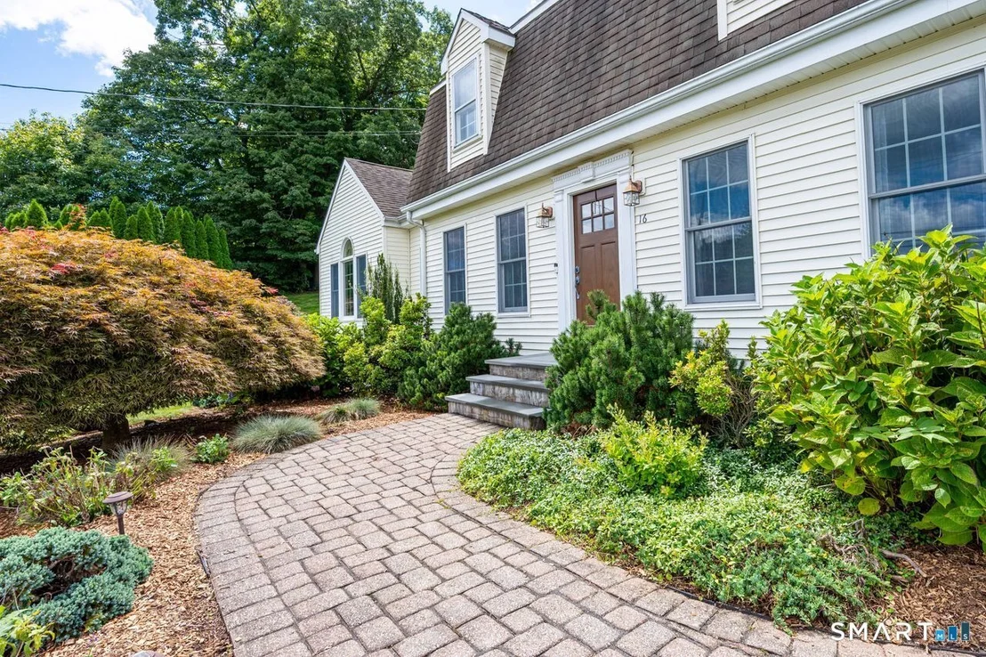 Photo of 16 Sugar Hill Road