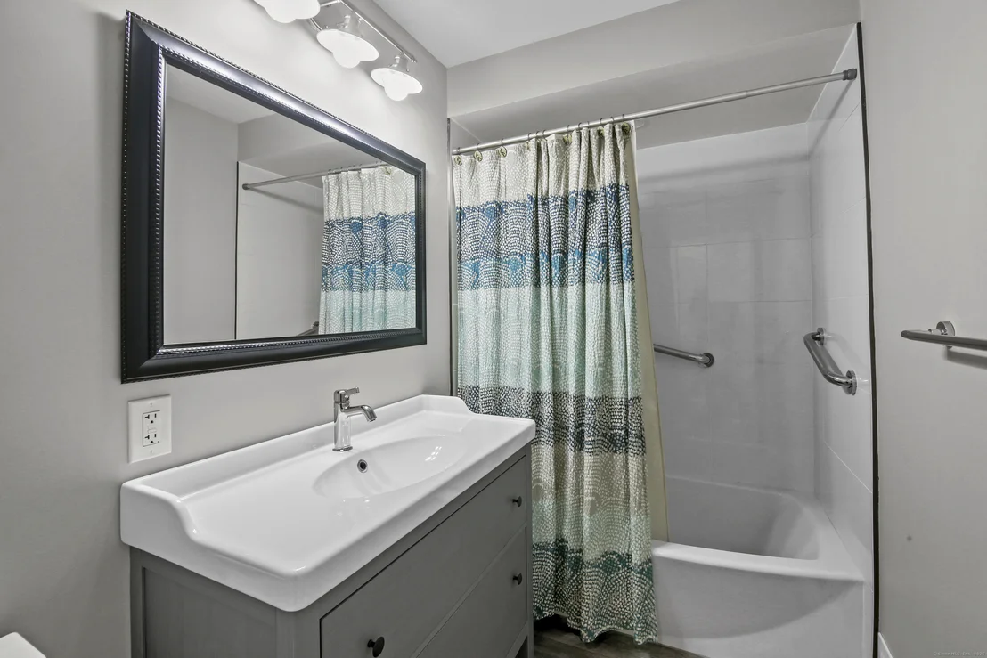 Photo of 17 Assisi Way