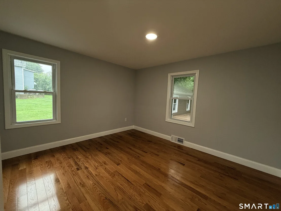 Photo of 62 Mowry Avenue