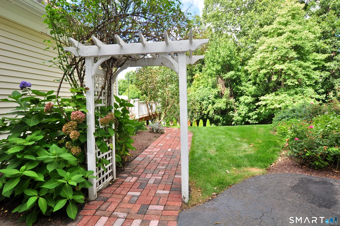 Photo of 136 Village Gate Drive