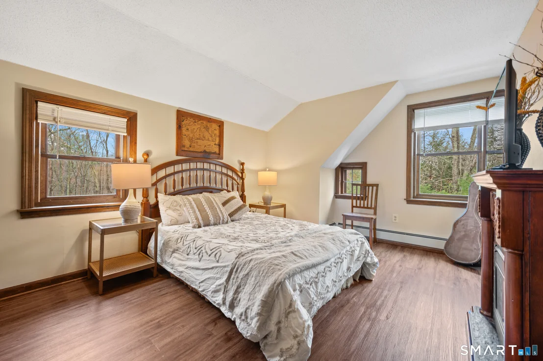 Photo of 31 Uncas Drive