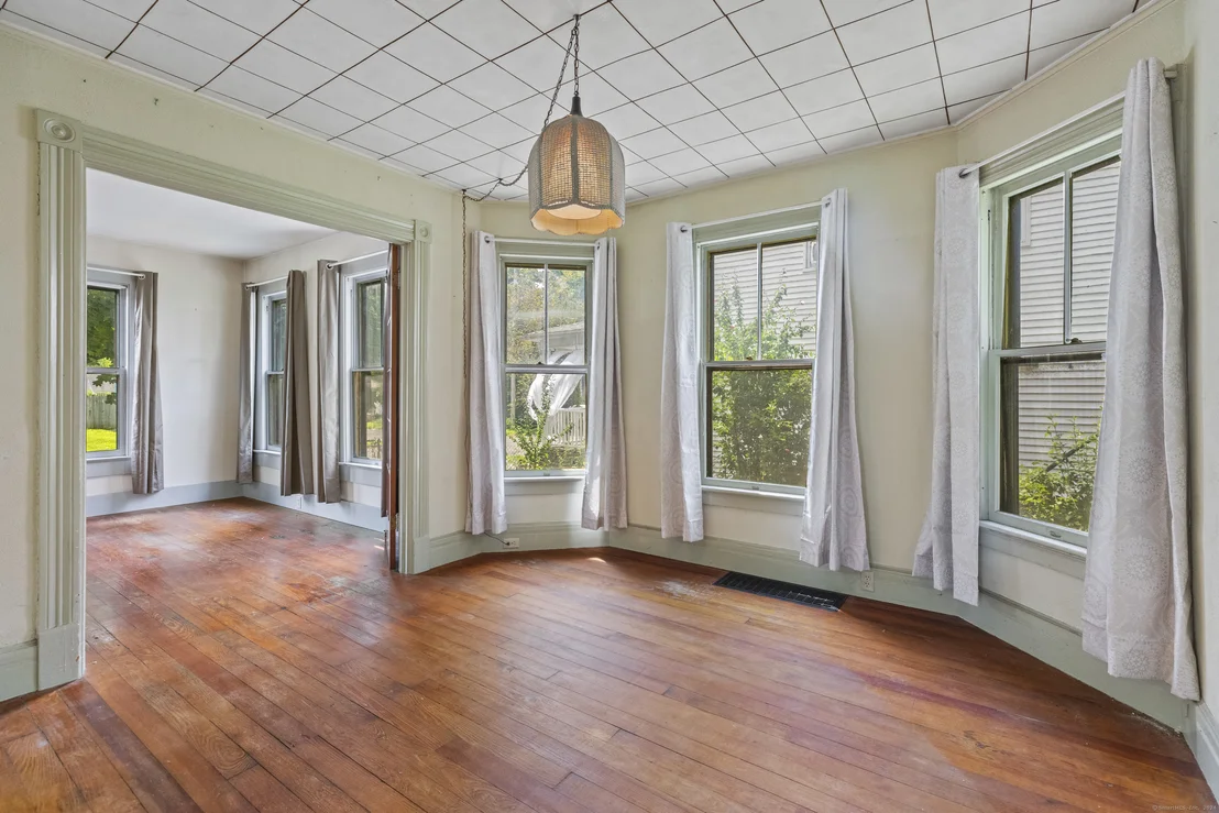 Photo of 54 Bull Avenue