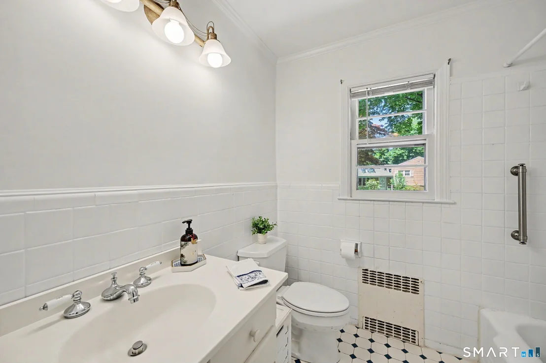 Photo of 8 Ernel Drive